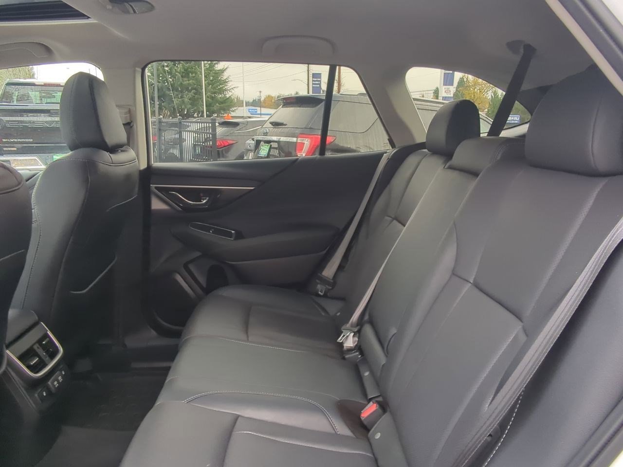 Thumbnail: 2022 Subaru Outback - 21