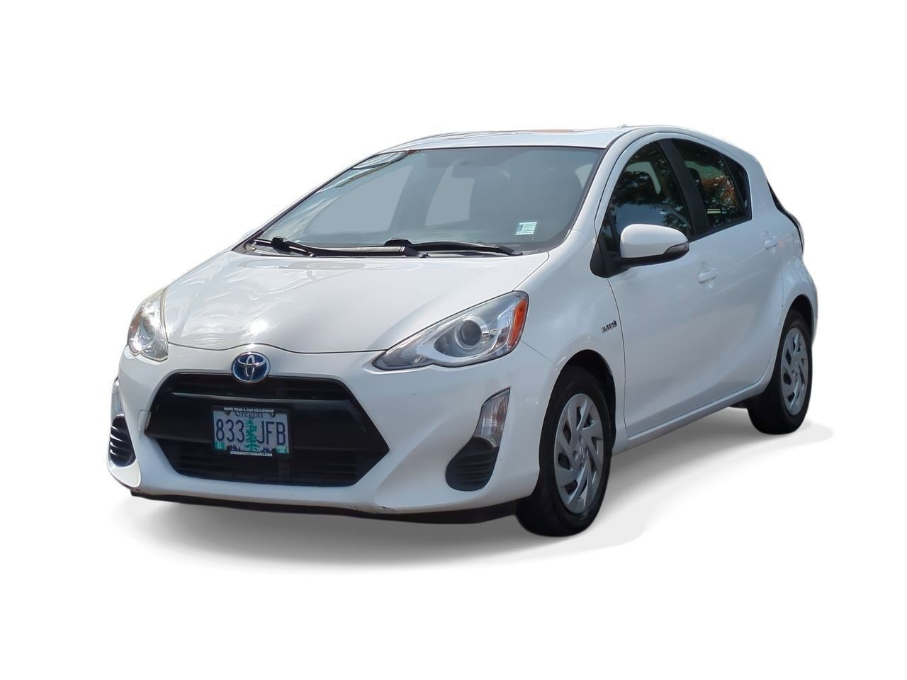 Thumbnail: 2016 Toyota Prius c - 4