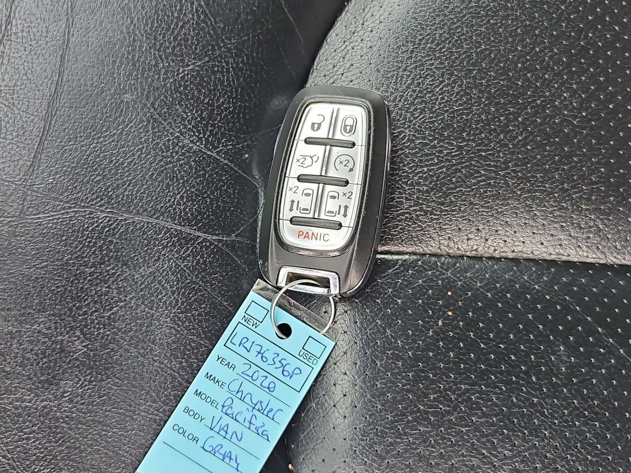 Thumbnail: 2020 Chrysler Pacifica - 38