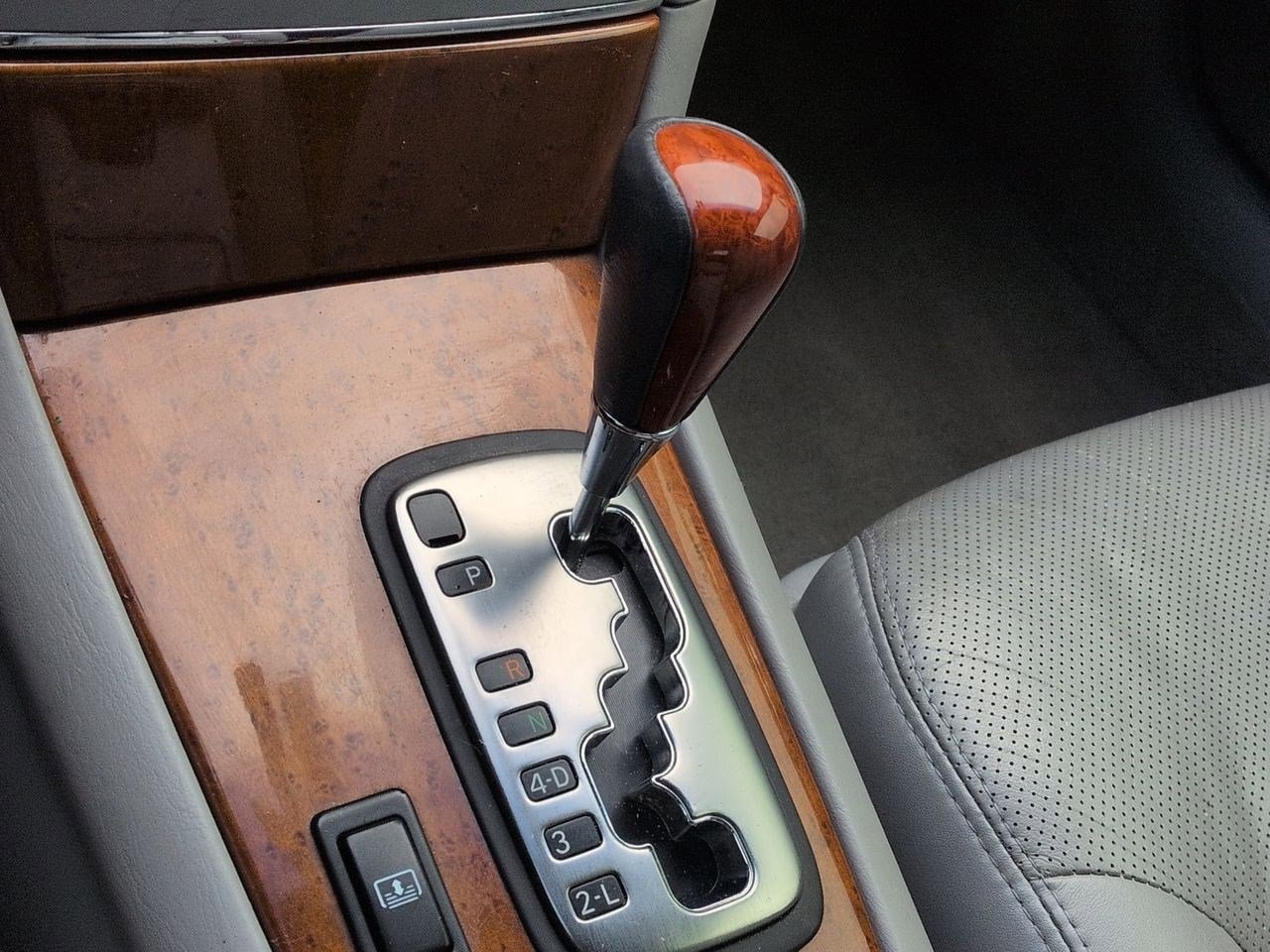 Thumbnail: 2005 Lexus ES - 32