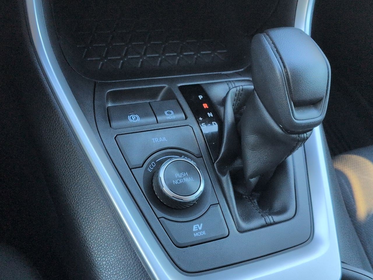 Thumbnail: 2022 Toyota RAV4 - 34