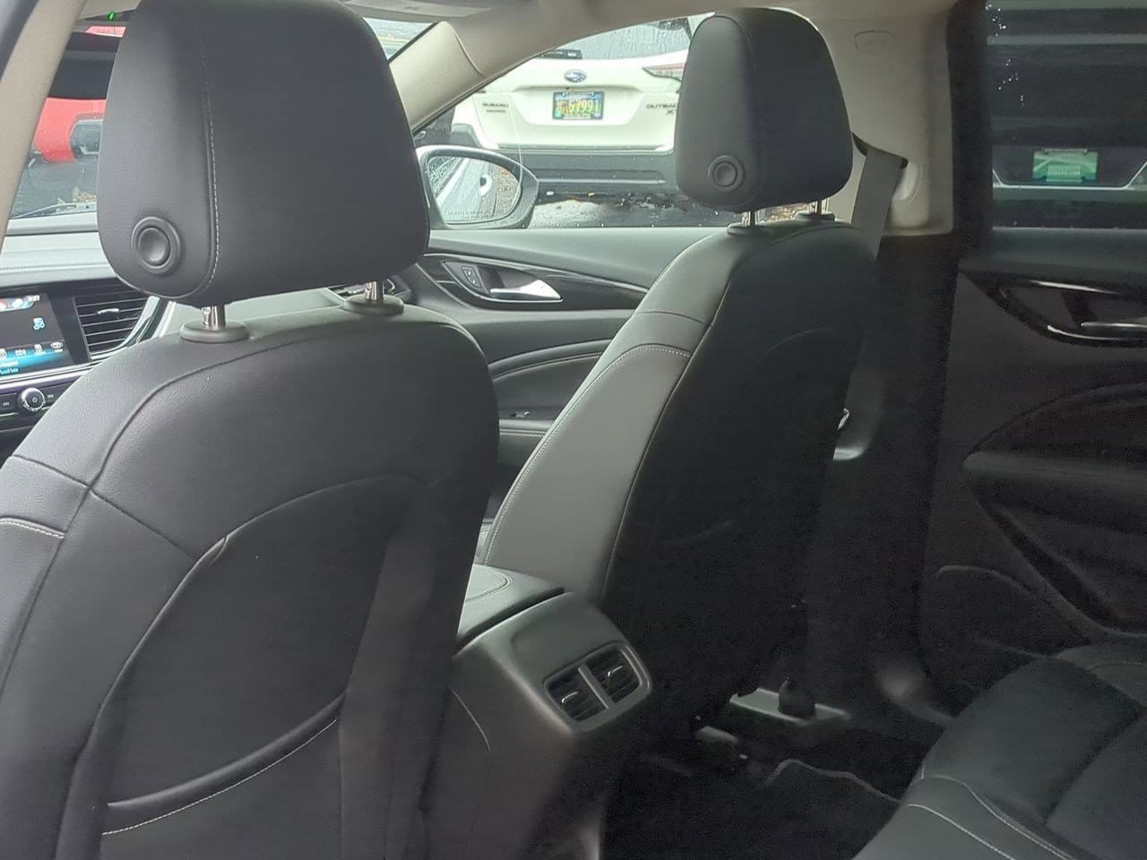 Thumbnail: 2018 Buick Regal - 19