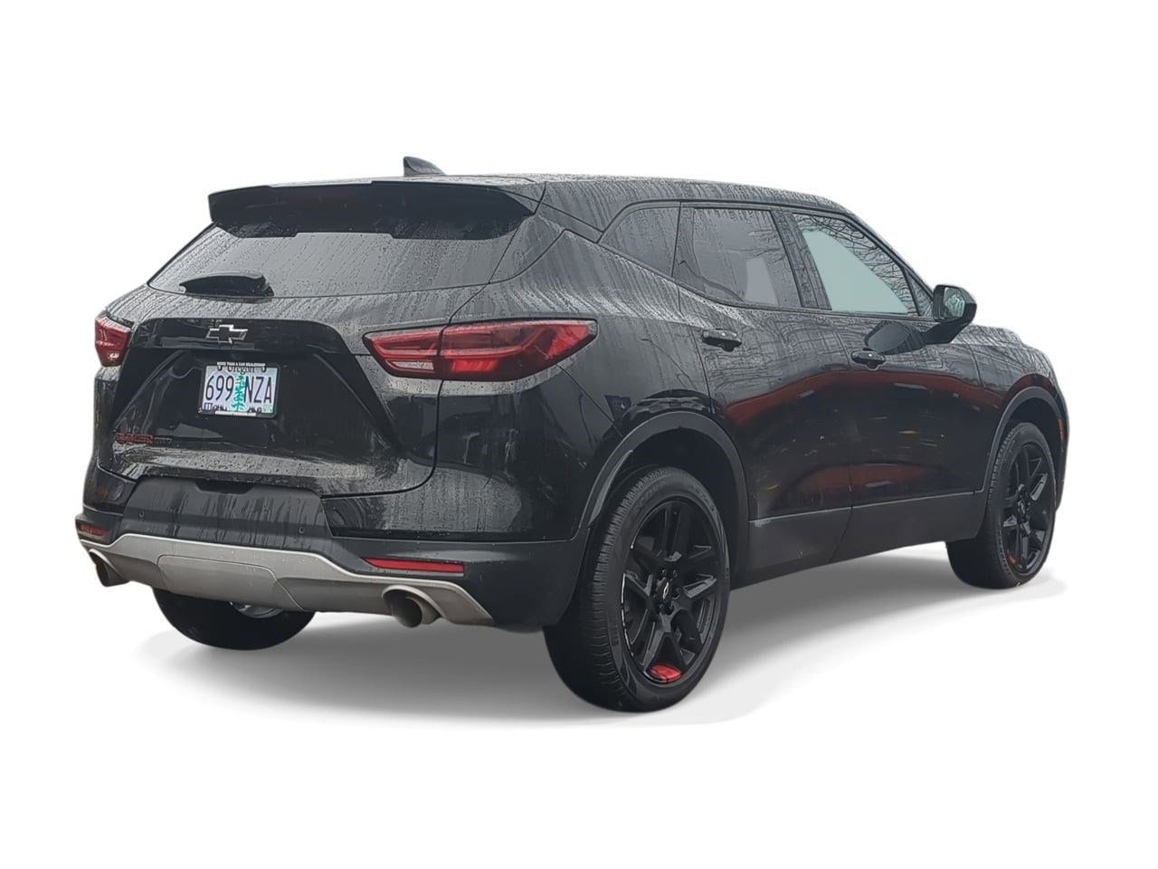 Thumbnail: 2023 Chevrolet Blazer - 8