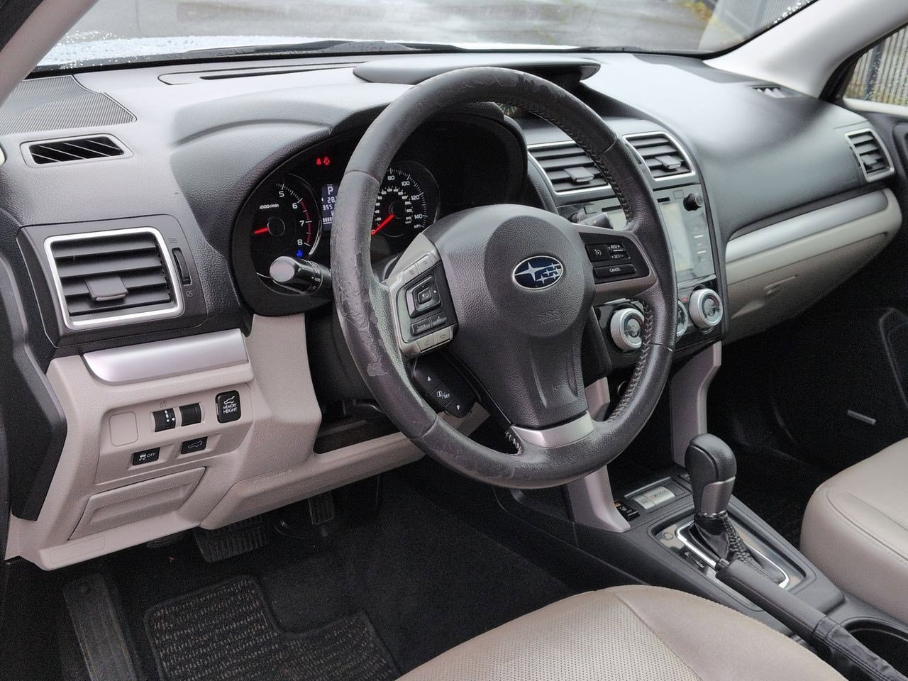 Thumbnail: 2016 Subaru Forester - 10