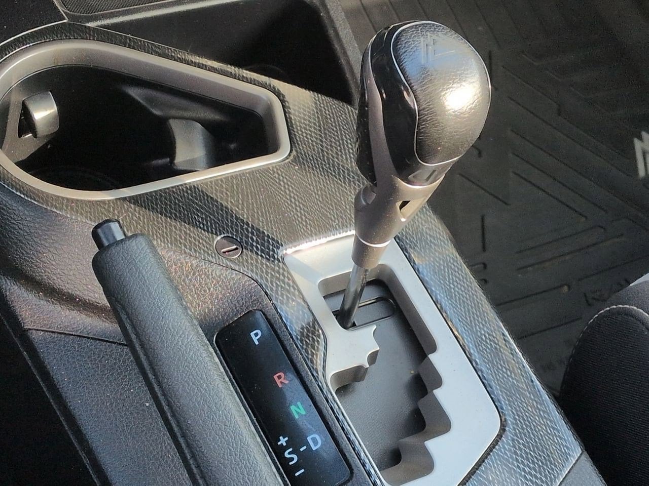 Thumbnail: 2018 Toyota RAV4 - 33