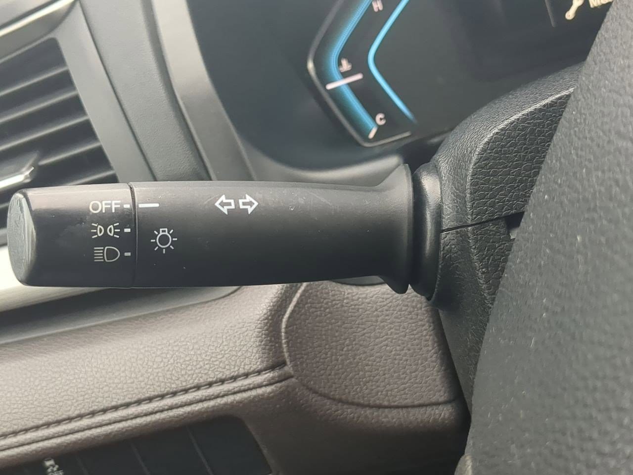 Thumbnail: 2018 Honda Odyssey - 27