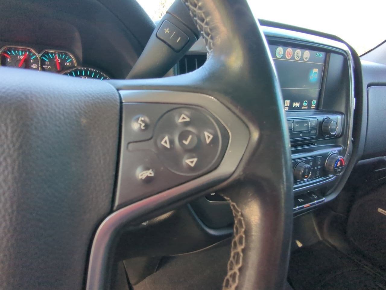 Thumbnail: 2018 Chevrolet Silverado 1500 - 32