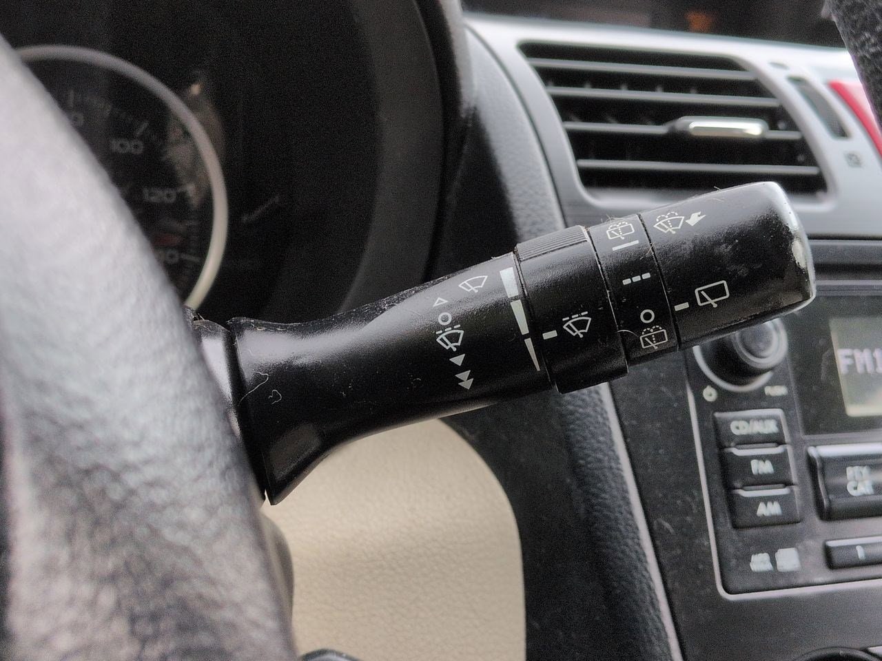 Thumbnail: 2014 Subaru XV Crosstrek - 24
