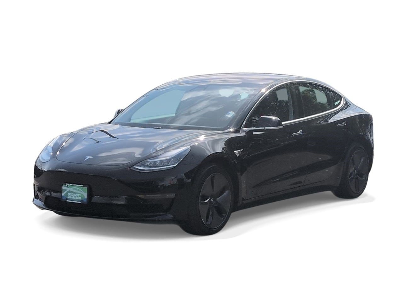 Thumbnail: 2019 Tesla Model 3 - 4