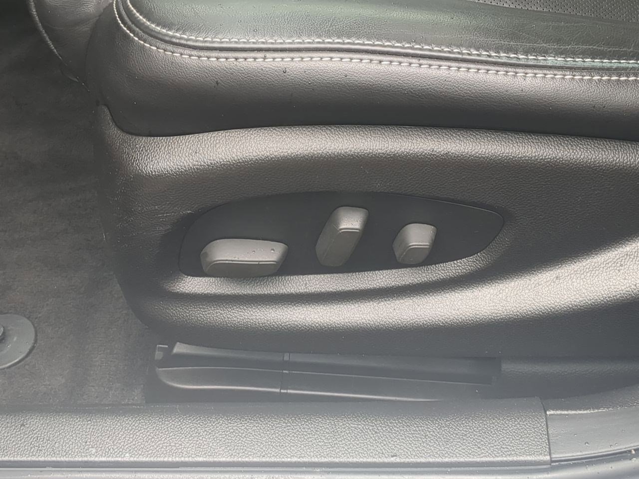 Thumbnail: 2013 Cadillac ATS - 18