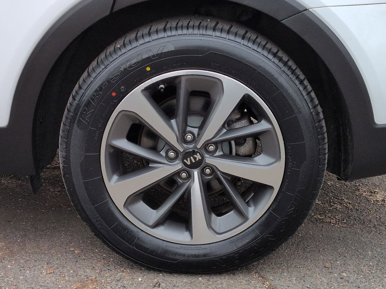 Thumbnail: 2019 Kia Sorento - 14