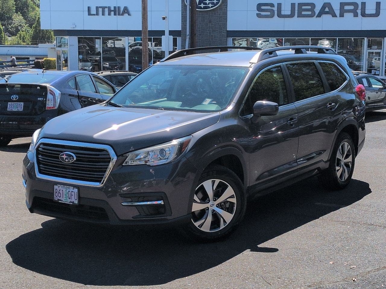 2019 Subaru Ascent Premium -
                  Oregon City, OR