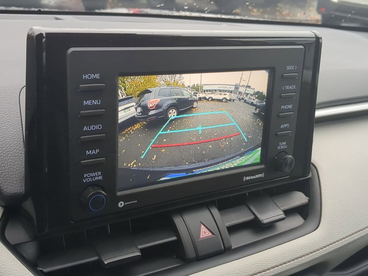 Thumbnail: 2022 Toyota RAV4 - 30