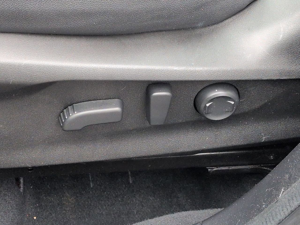 Thumbnail: 2022 Subaru Forester - 18