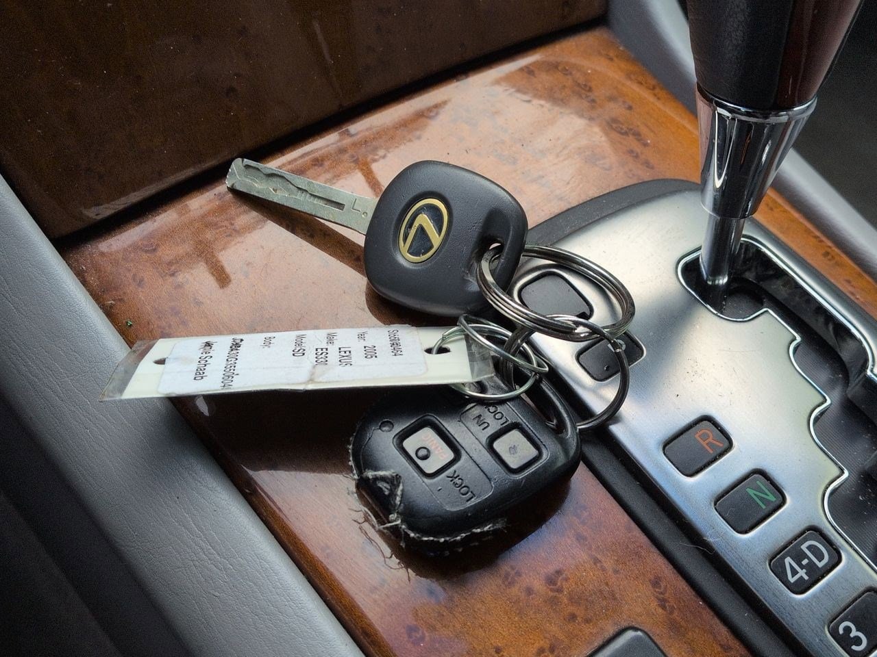 Thumbnail: 2005 Lexus ES - 35