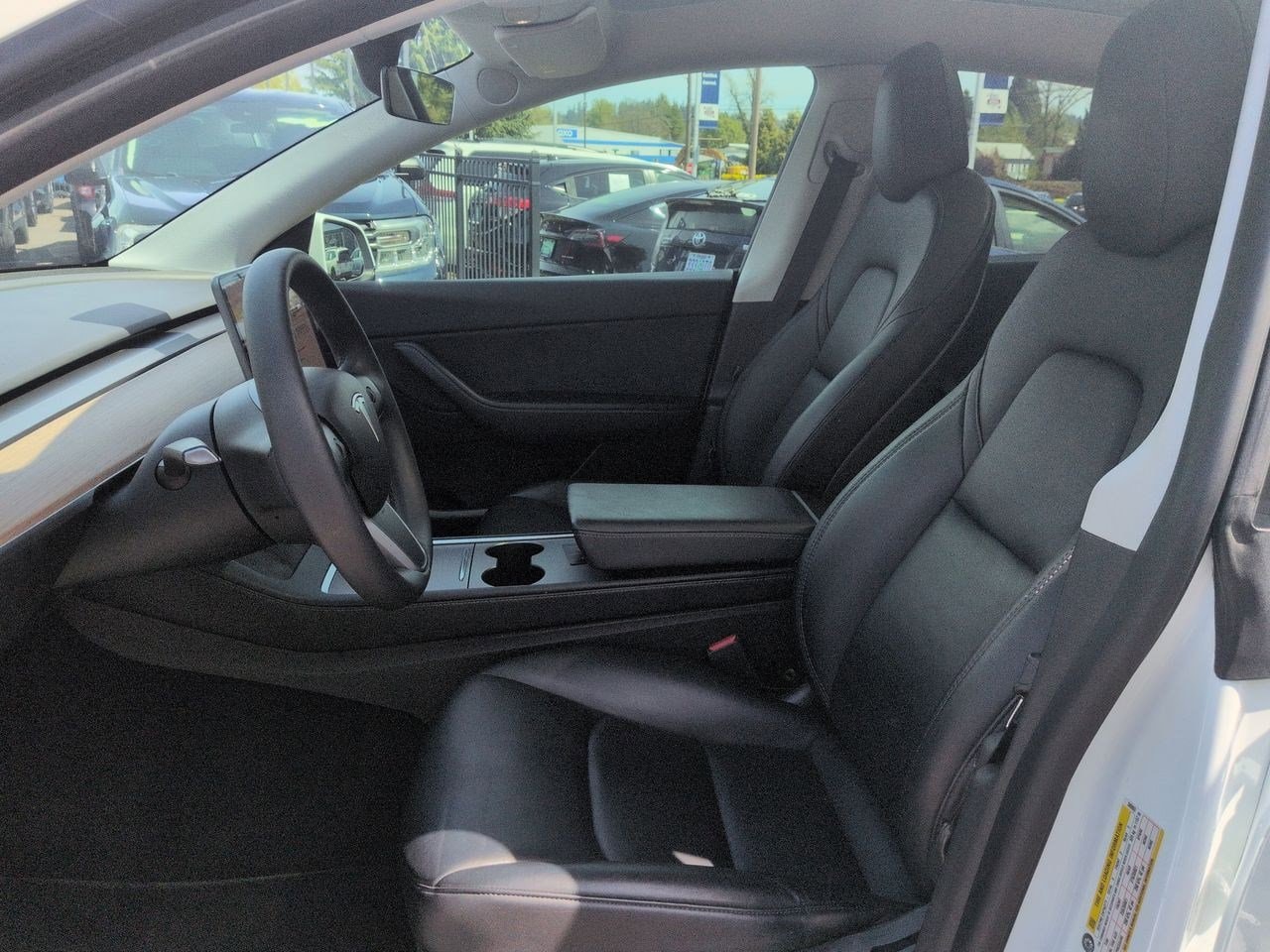 Thumbnail: 2022 Tesla Model Y - 16