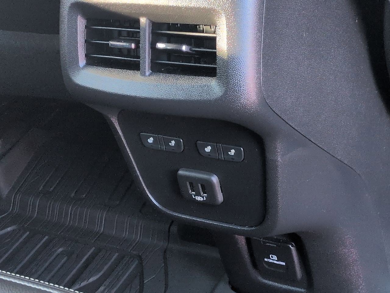 Thumbnail: 2022 GMC Terrain - 22