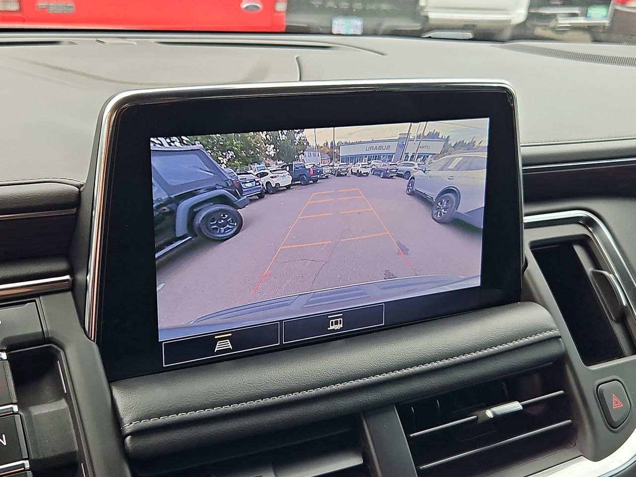 Thumbnail: 2021 Chevrolet Tahoe - 31