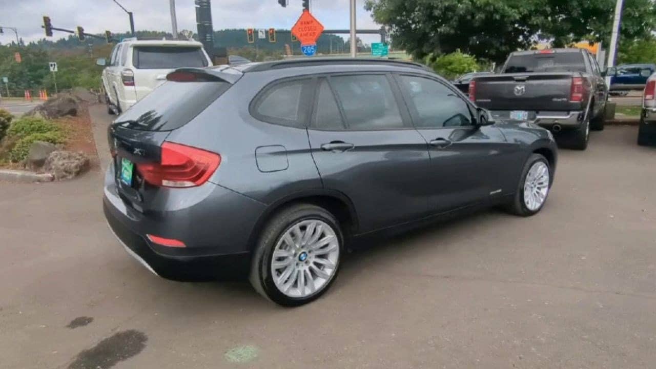 Thumbnail: 2014 BMW X1 - 8