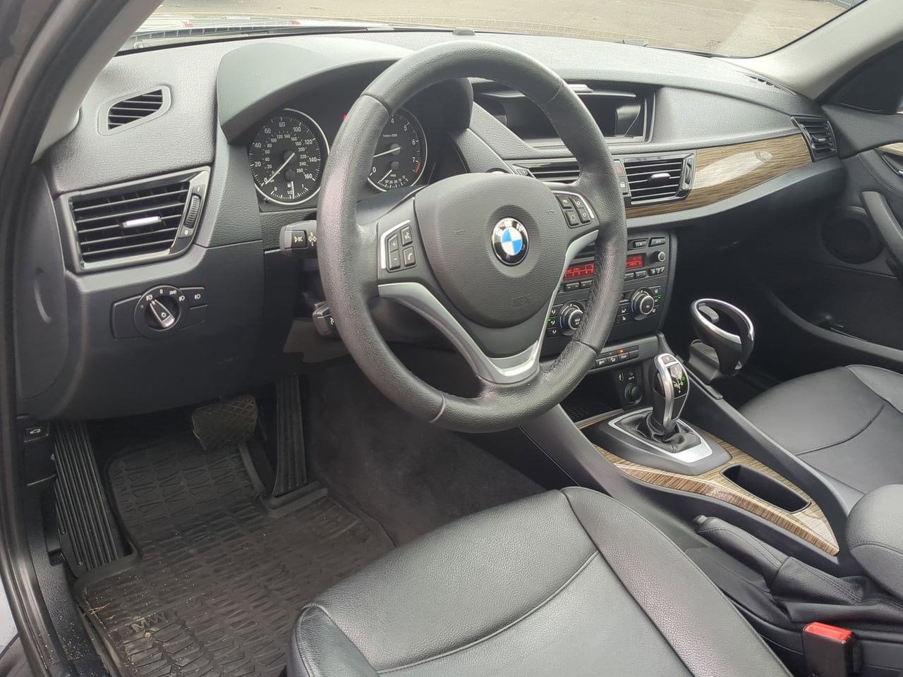 Thumbnail: 2014 BMW X1 - 10