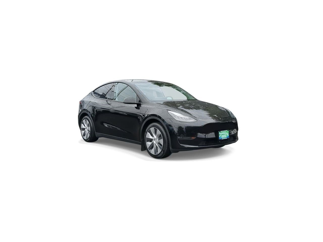Used 2021 Tesla Model Y Long Range with VIN 5YJYGDEE4MF062700 for sale in Oregon City, OR
