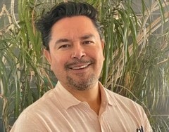 Staff member David Sanchez from ID_2d2fb8b6c5ac