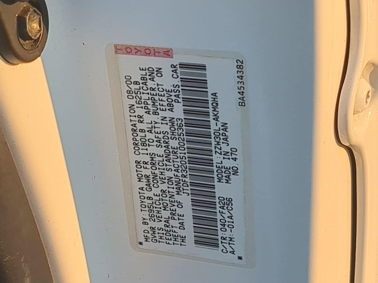 Thumbnail: 2001 Toyota MR2 Spyder - 26