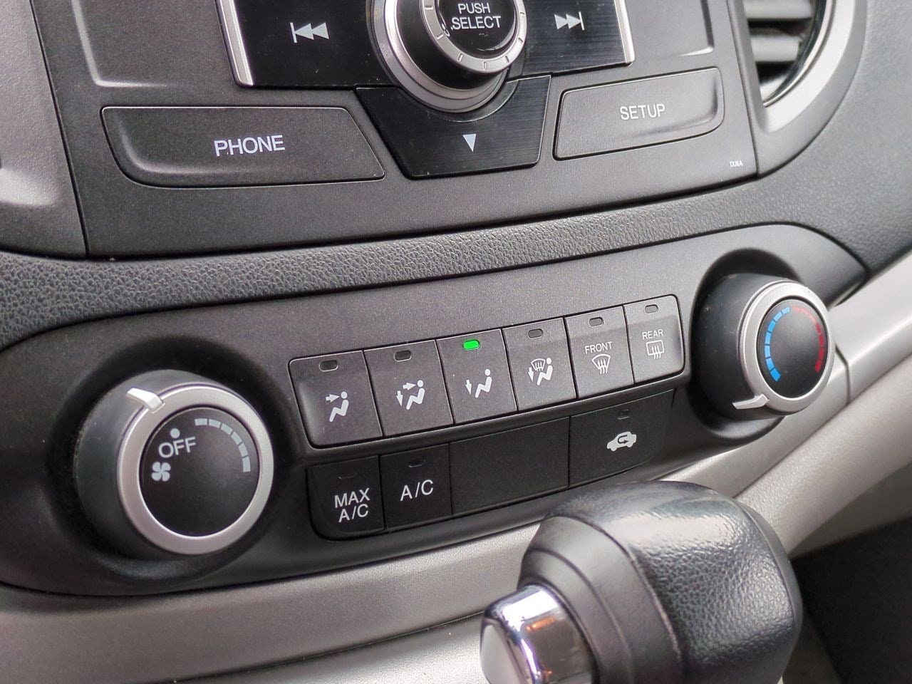 2014 Honda CR-V LX 28
