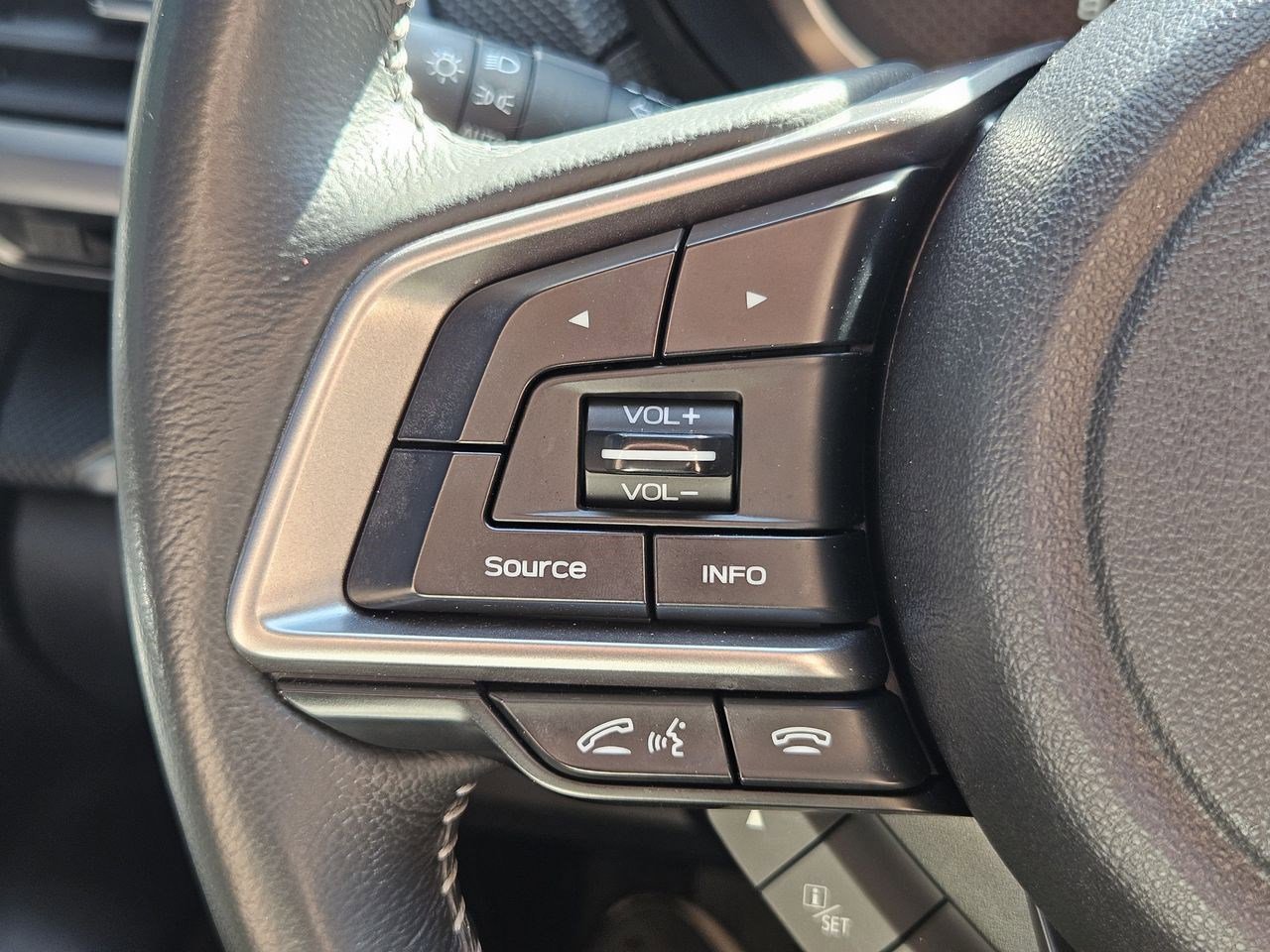 2022 Subaru Forester Premium 25