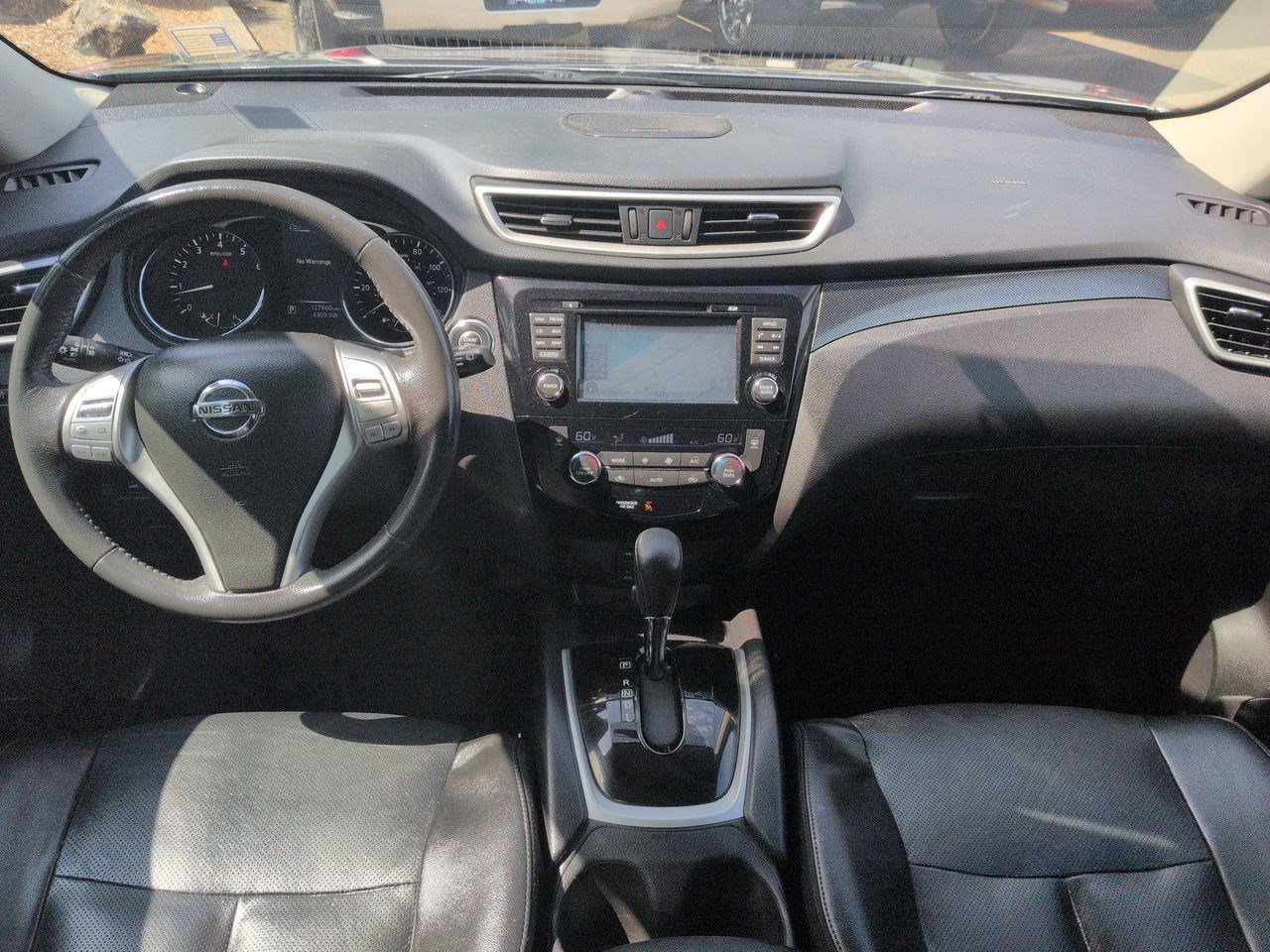 Thumbnail: 2015 Nissan Rogue - 15