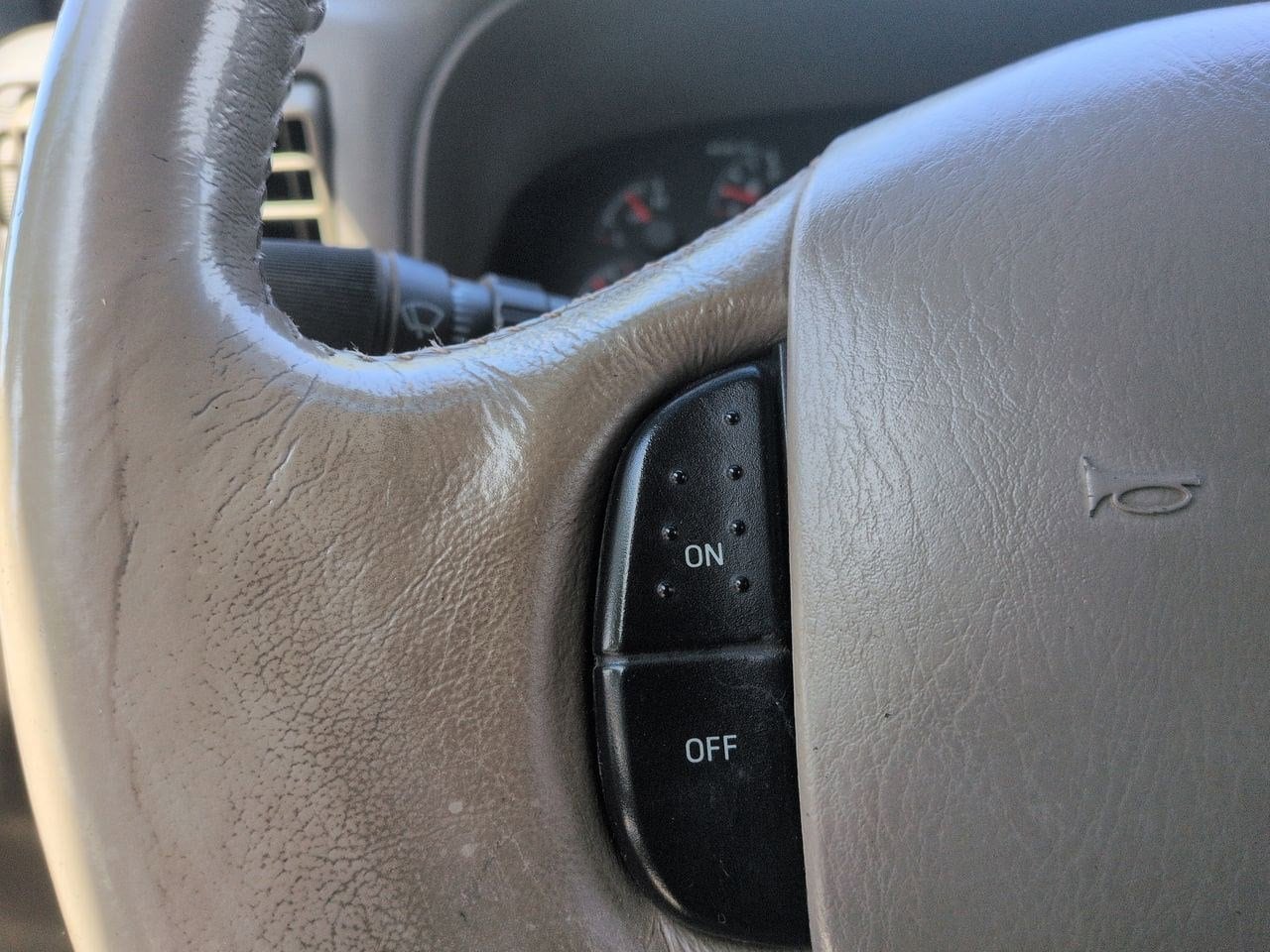 Thumbnail: 2001 Ford Excursion - 23