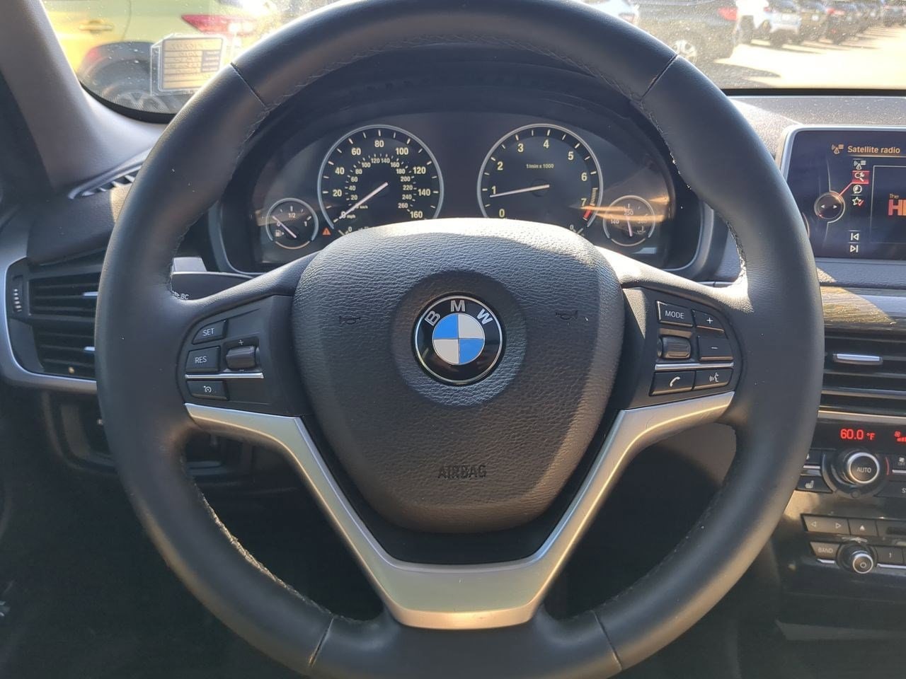 Thumbnail: 2015 BMW X5 - 32