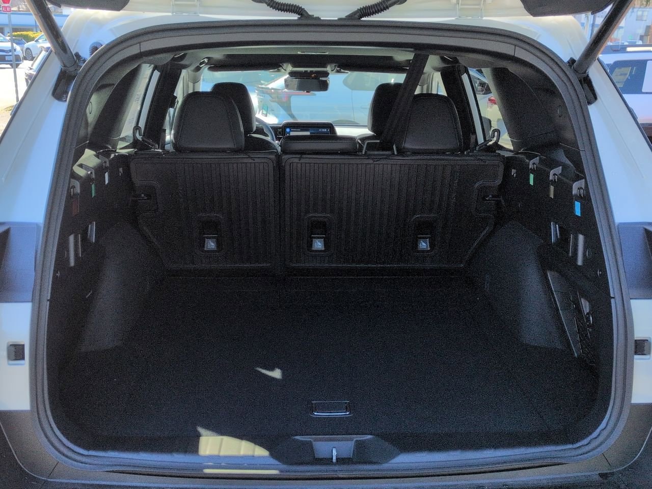 Thumbnail: 2026 Subaru Outback - 37