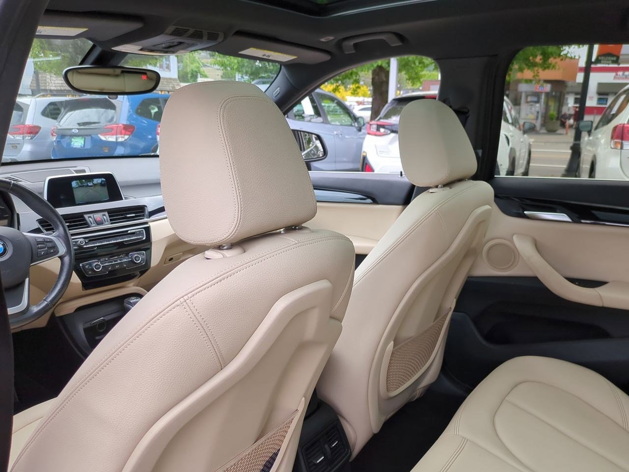 Thumbnail: 2018 BMW X1 - 18