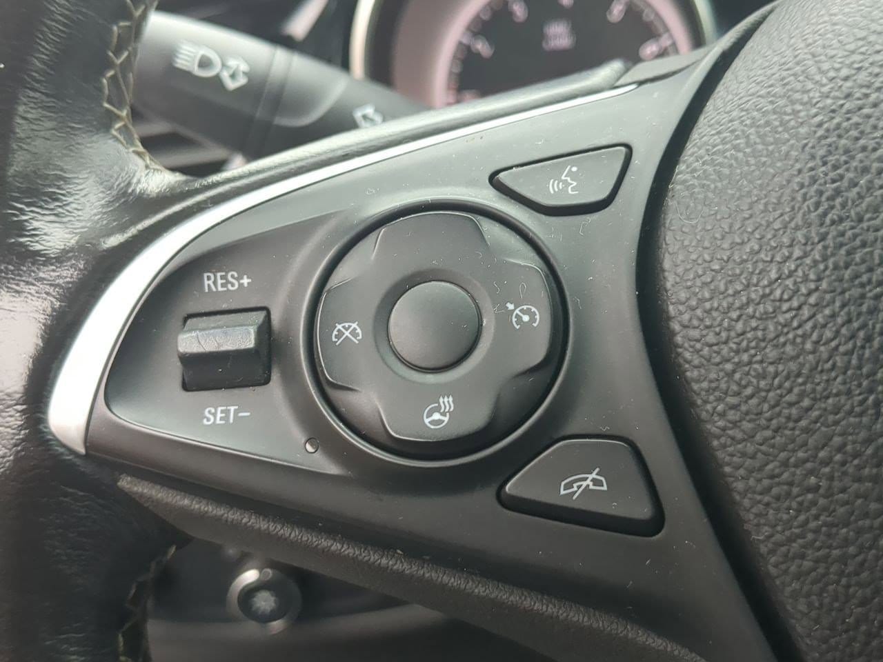 Thumbnail: 2018 Buick Regal - 26