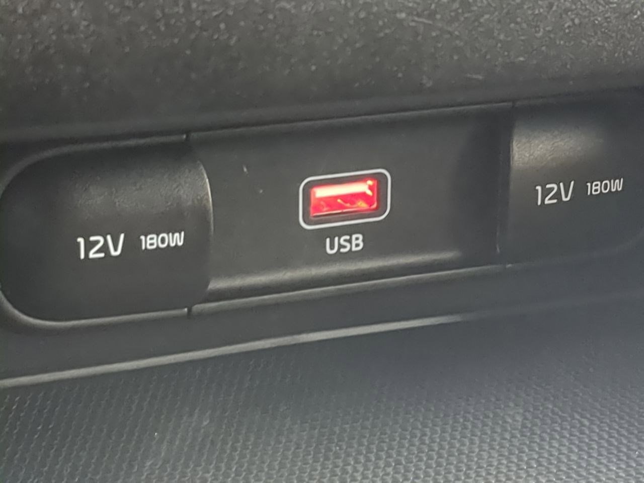 Thumbnail: 2023 Kia Forte - 30