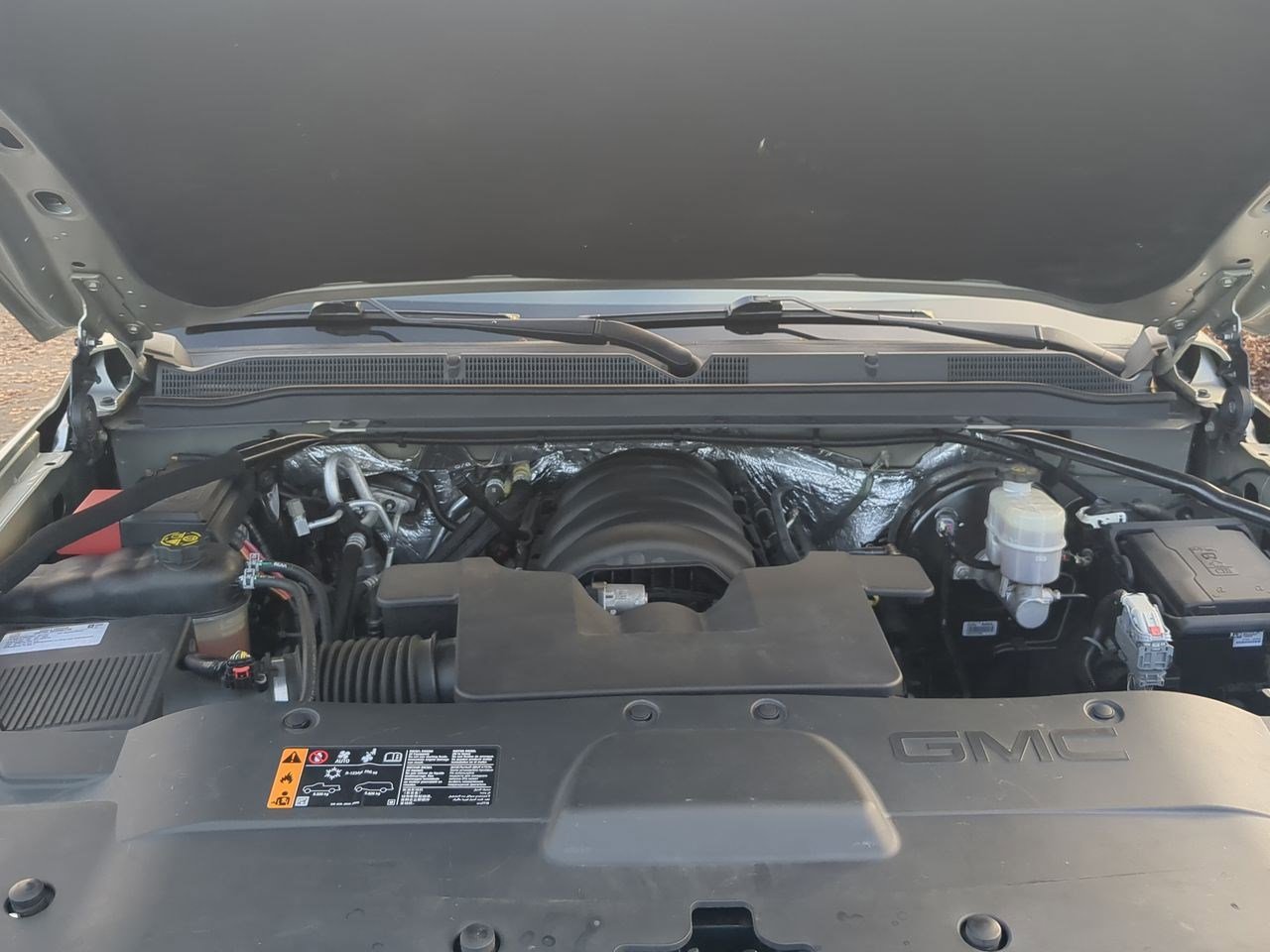 Thumbnail: 2017 GMC Yukon XL - 15