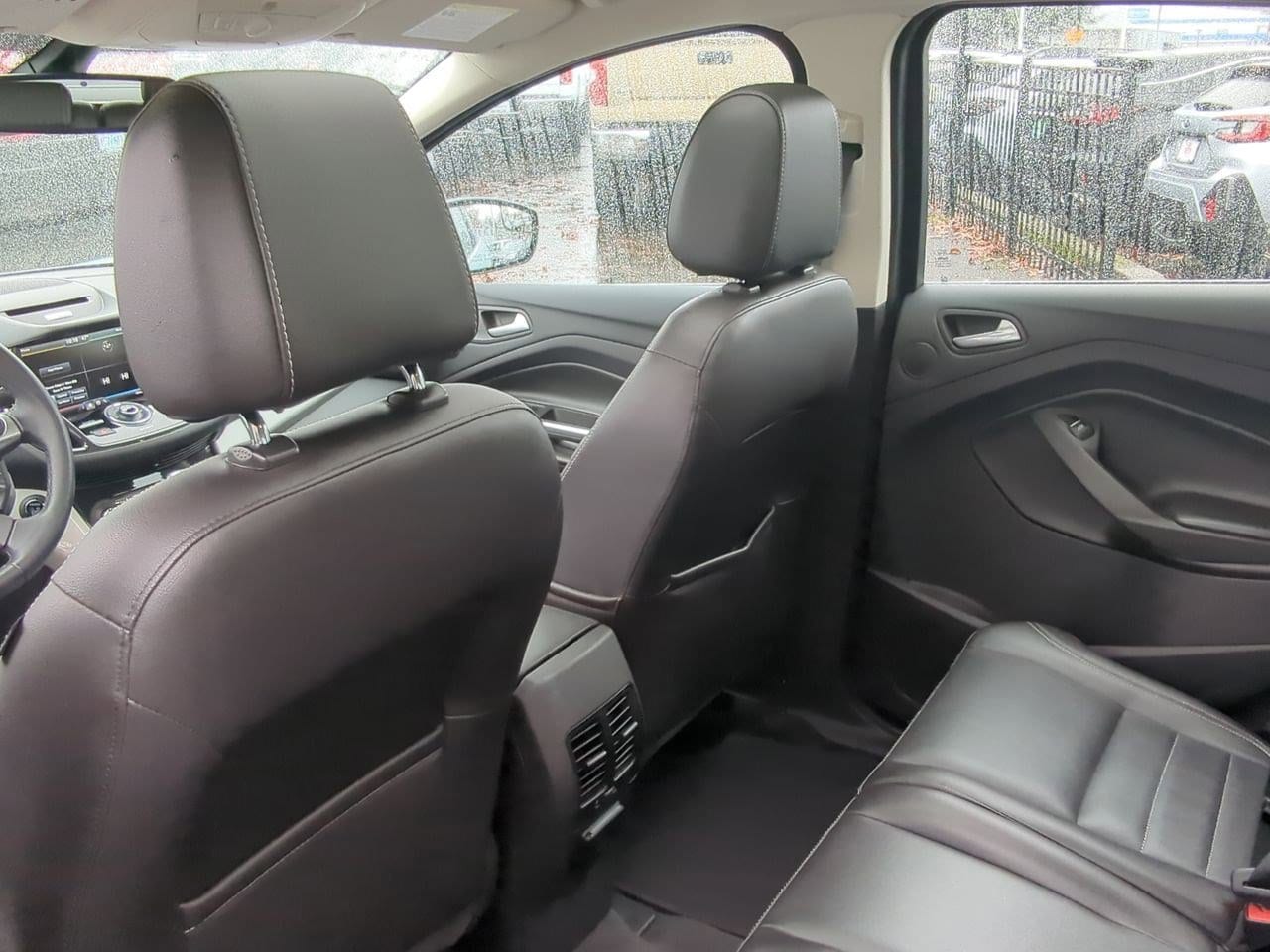 Thumbnail: 2014 Ford C-Max - 19