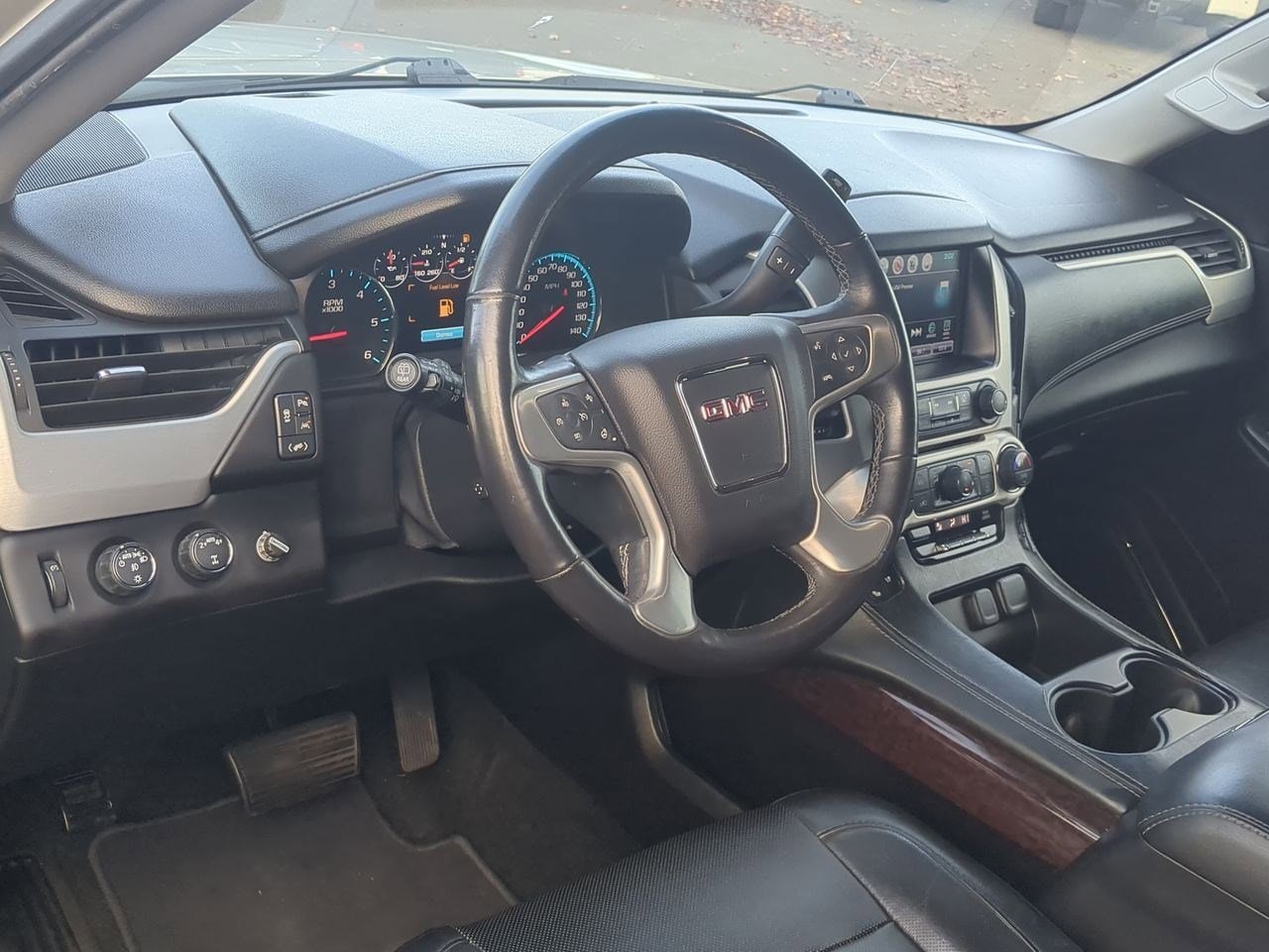 Thumbnail: 2017 GMC Yukon XL - 10