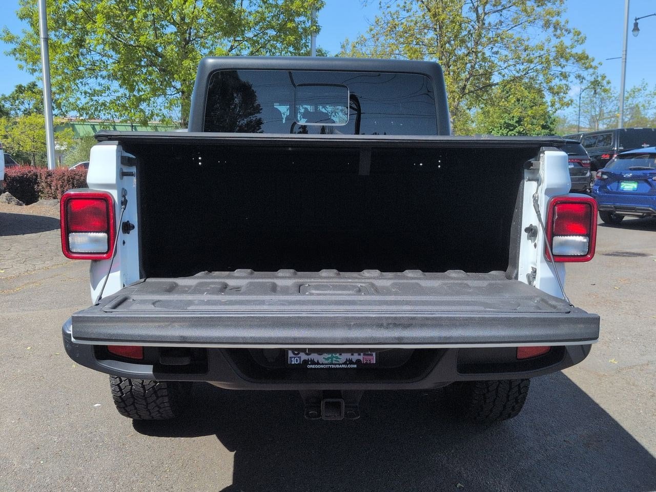 Thumbnail: 2022 Jeep Gladiator - 33