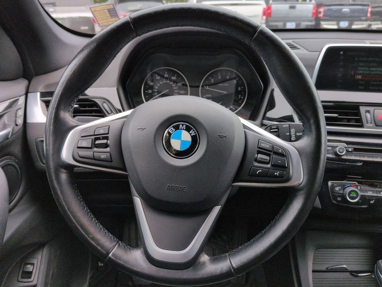 Thumbnail: 2018 BMW X1 - 31