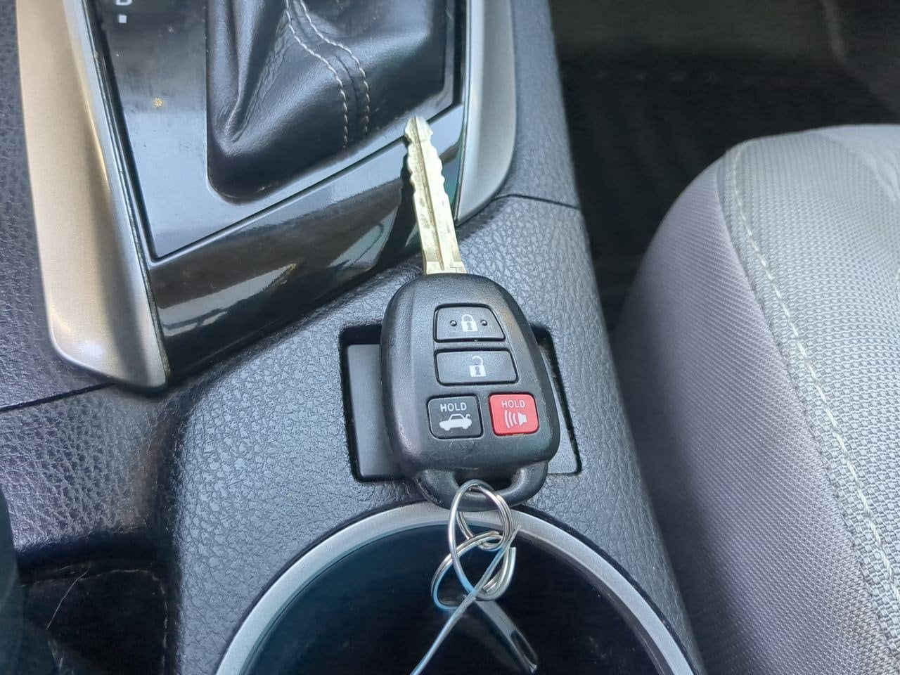 Thumbnail: 2016 Toyota Corolla - 36