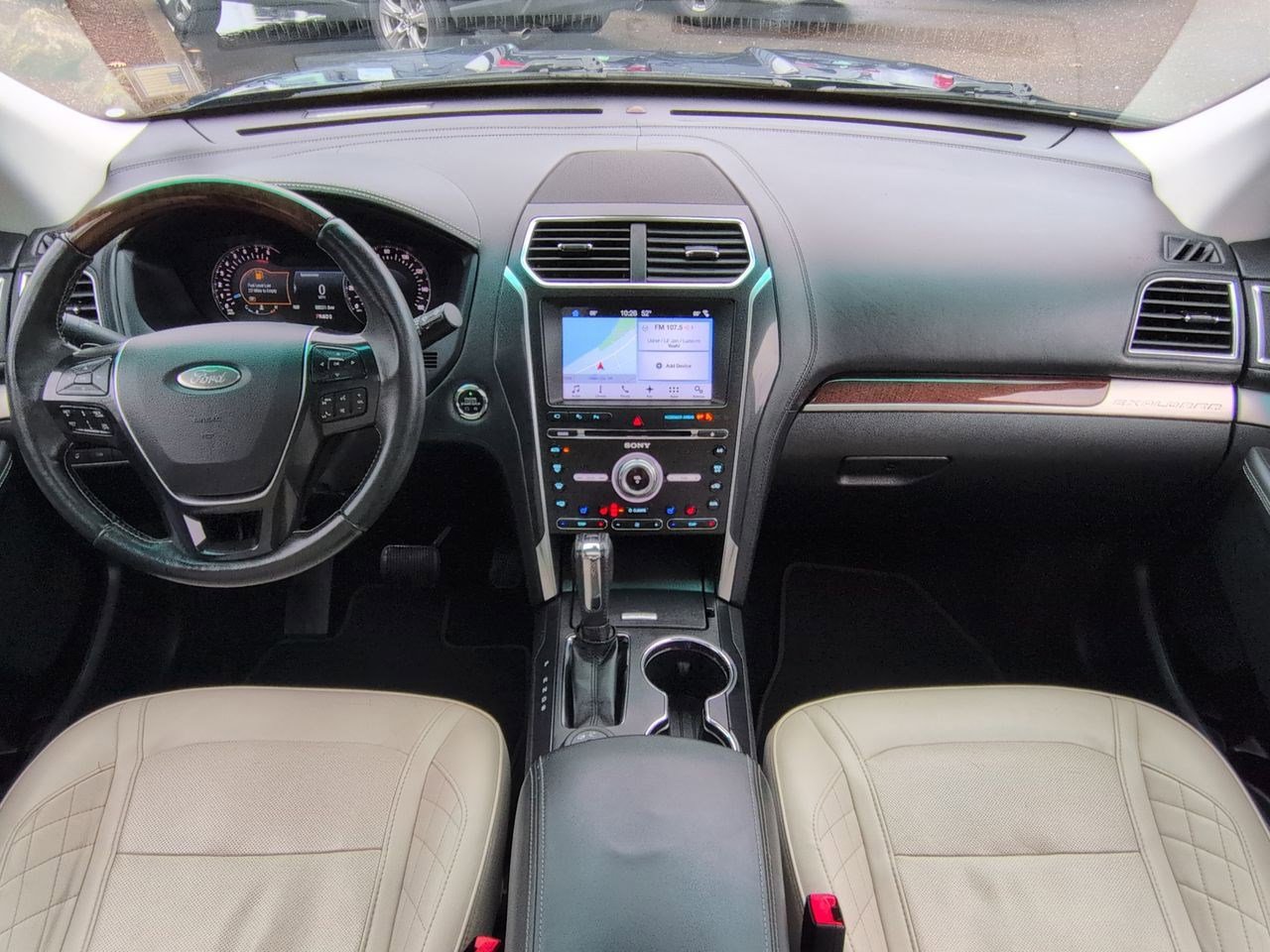 Thumbnail: 2017 Ford Explorer - 16