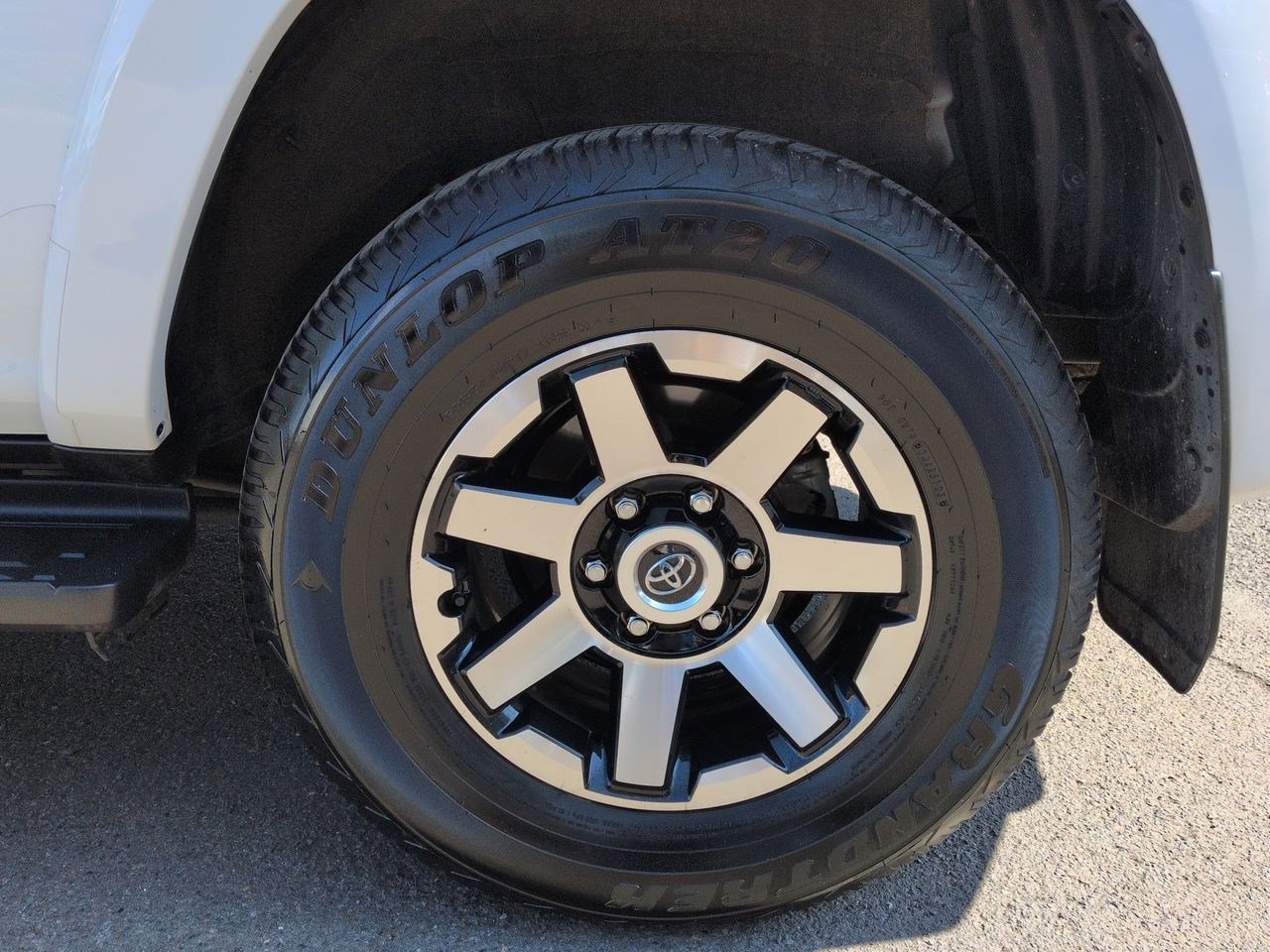 Thumbnail: 2024 Toyota 4Runner - 21