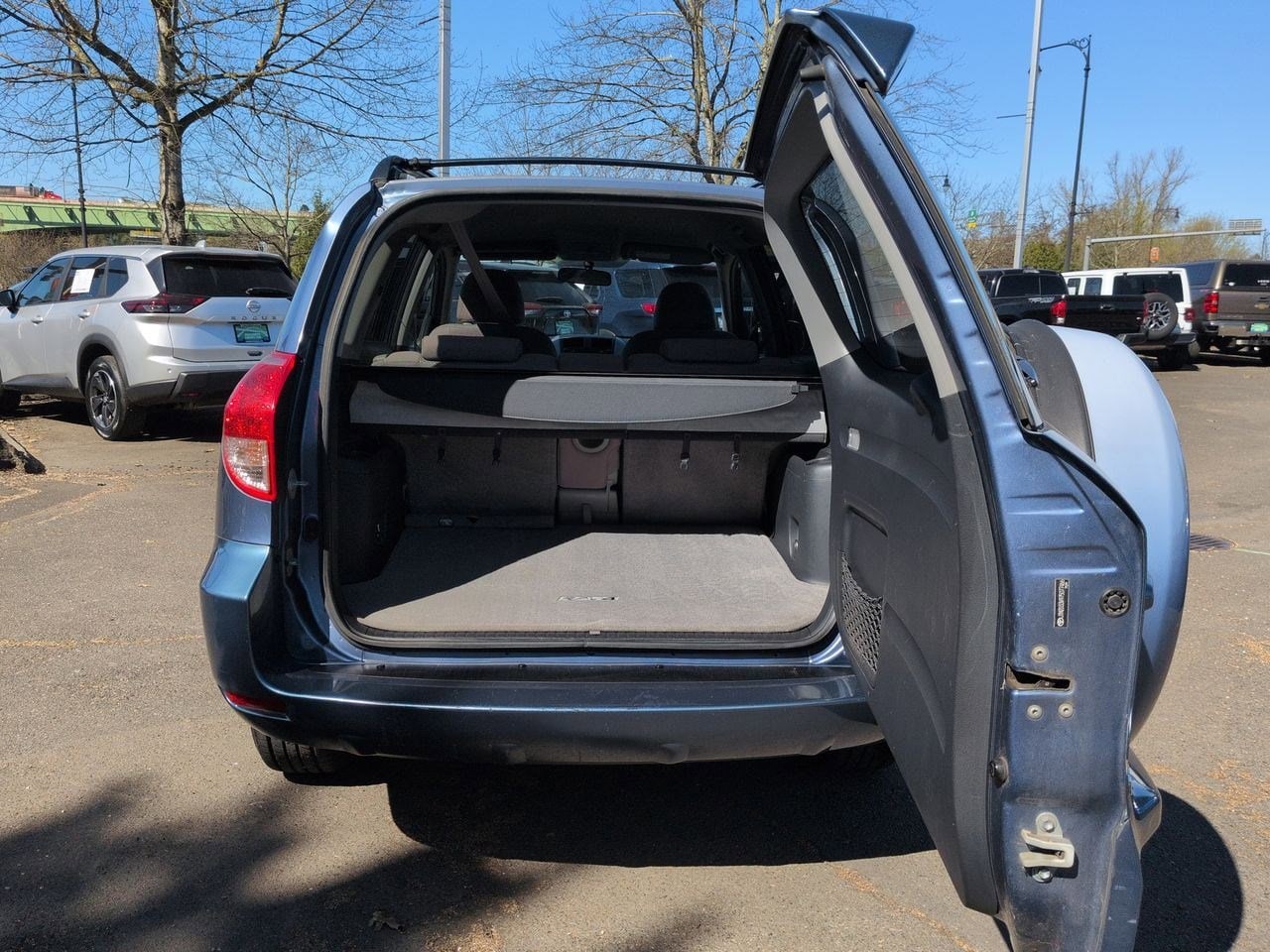 Thumbnail: 2007 Toyota RAV4 - 30