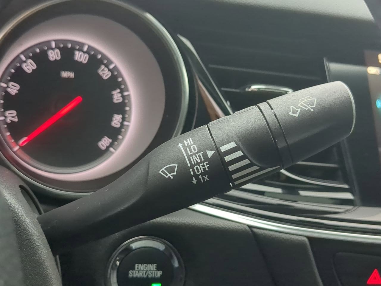 Thumbnail: 2018 Buick Regal - 28