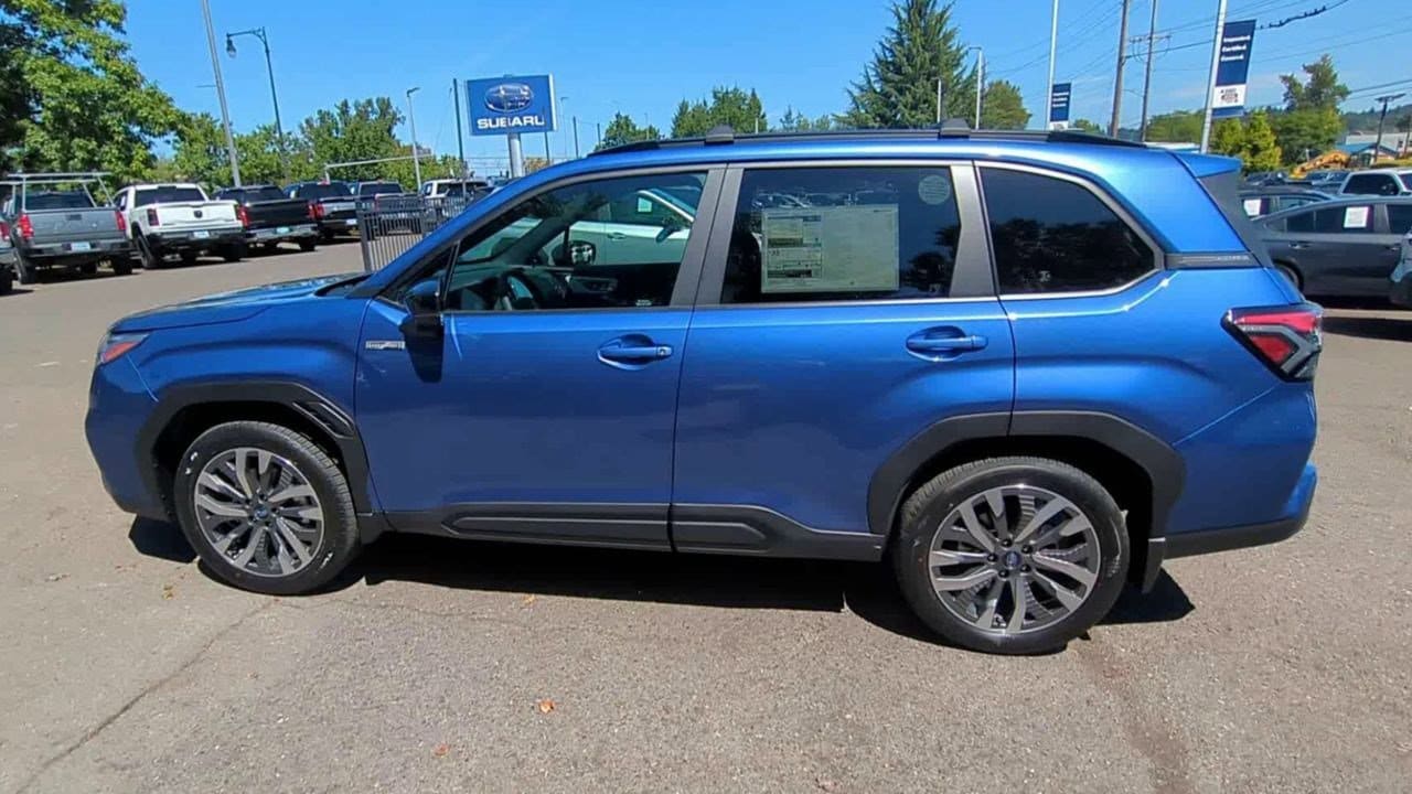 Thumbnail: 2025 Subaru Forester - 5