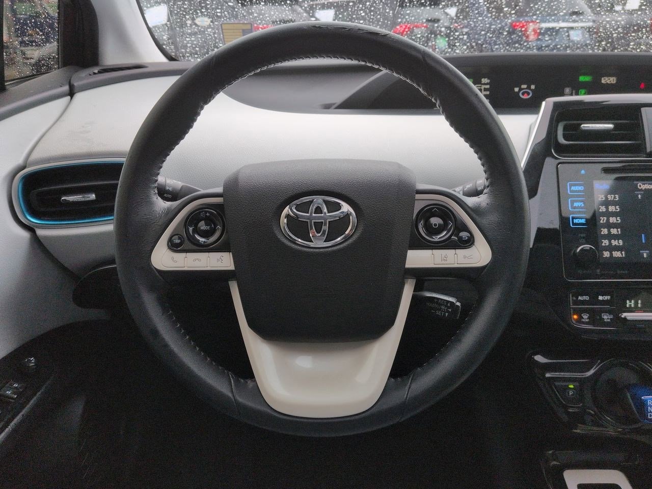Thumbnail: 2016 Toyota Prius - 21