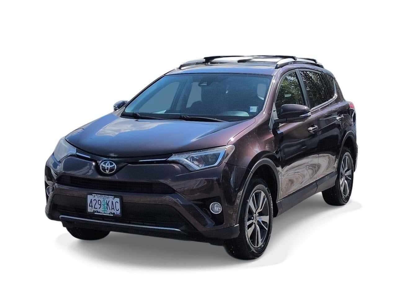 Thumbnail: 2017 Toyota RAV4 - 4