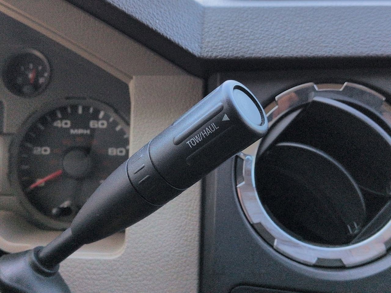 Thumbnail: 2008 Ford F-350 - 32